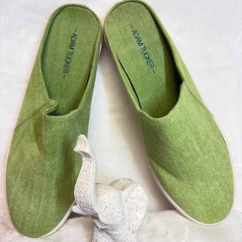 NEW Adam Tucker Green Slip-On Mule Sneakers - Women's Size 8.5M